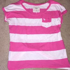 striped A&F loose tee
