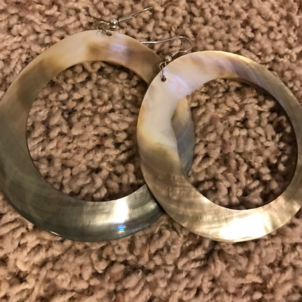 Real shell hoop earrings
