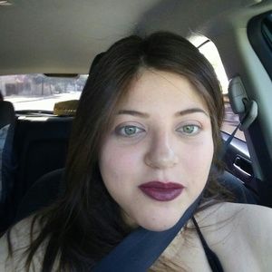 Meet your Posher, Ariana