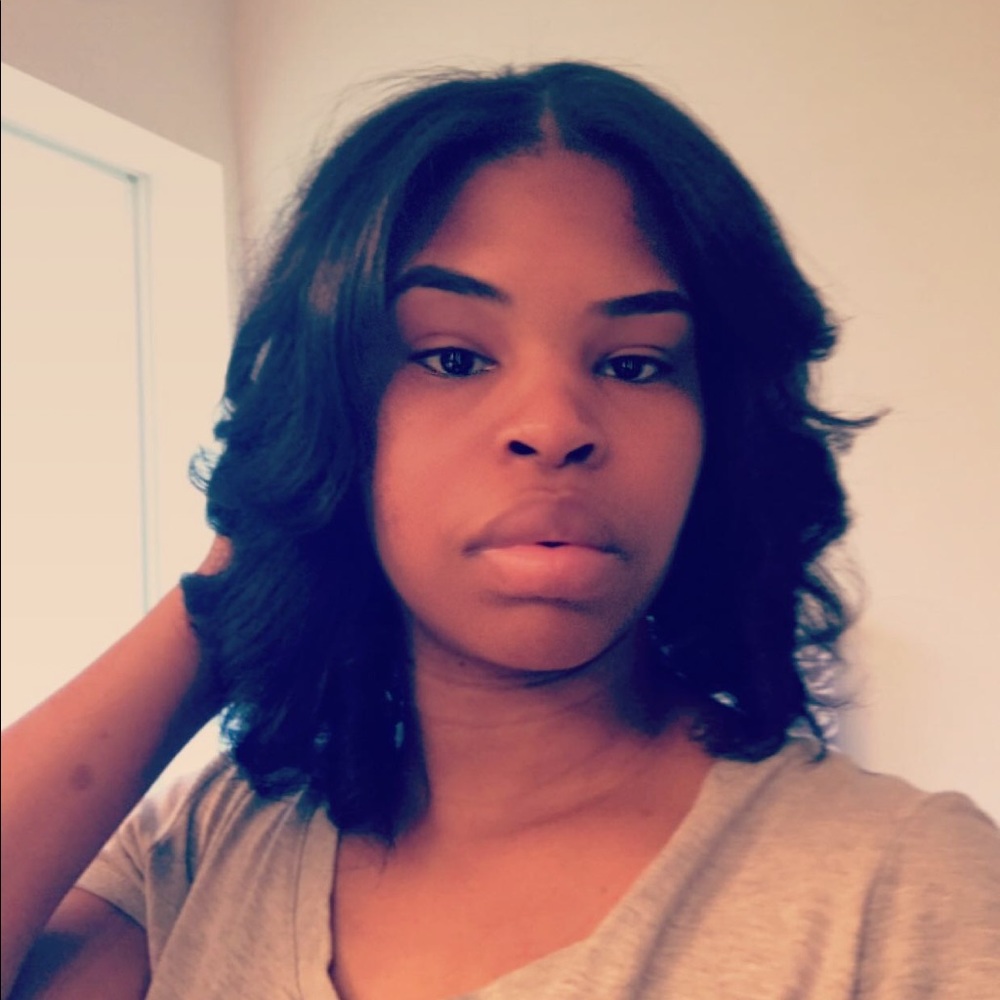 Meet your Posher, Paula