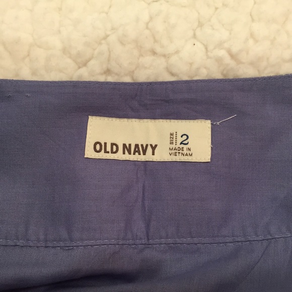 Flirty, fun, ruffled skirt - Picture 4 of 4