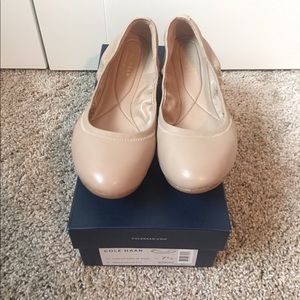 Worn twice Cole Haan flats