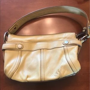 Fossil purse