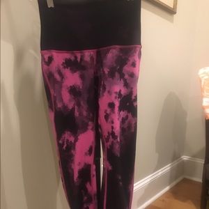 Pink and black speckled leggings