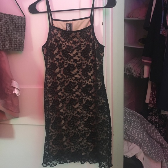 Dress - Picture 2 of 2