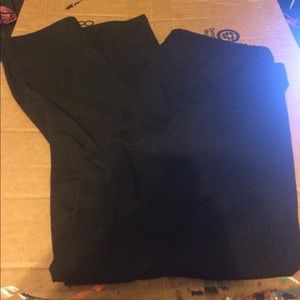 Capri black leggings