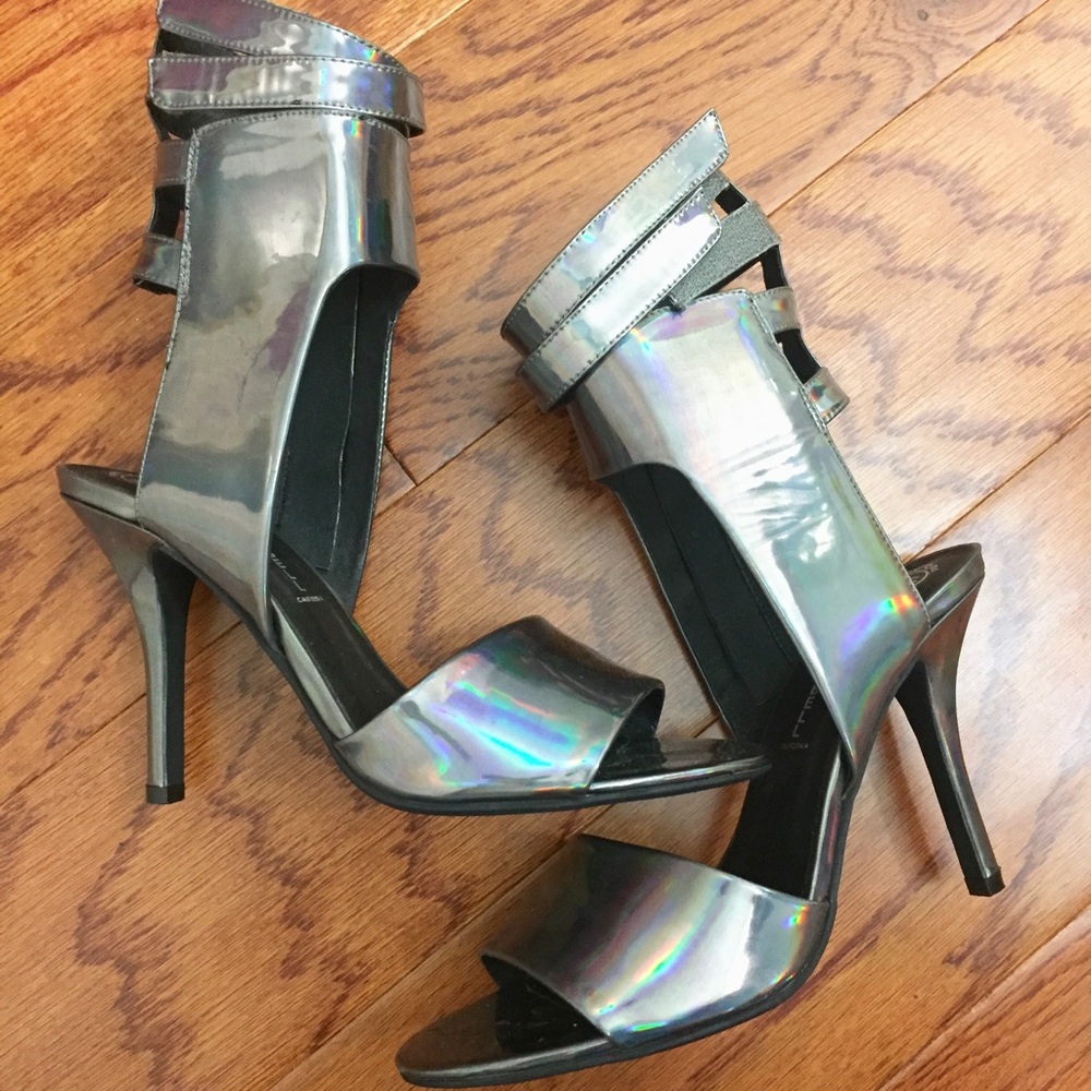 🚫 SOLD 🚫 Jeffrey Campbell Hologram Heels