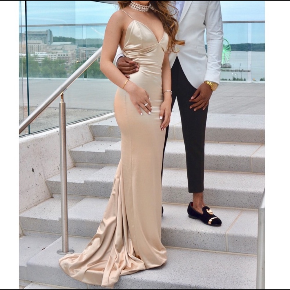 Gemeli Power Sachi Lu Prom Gown