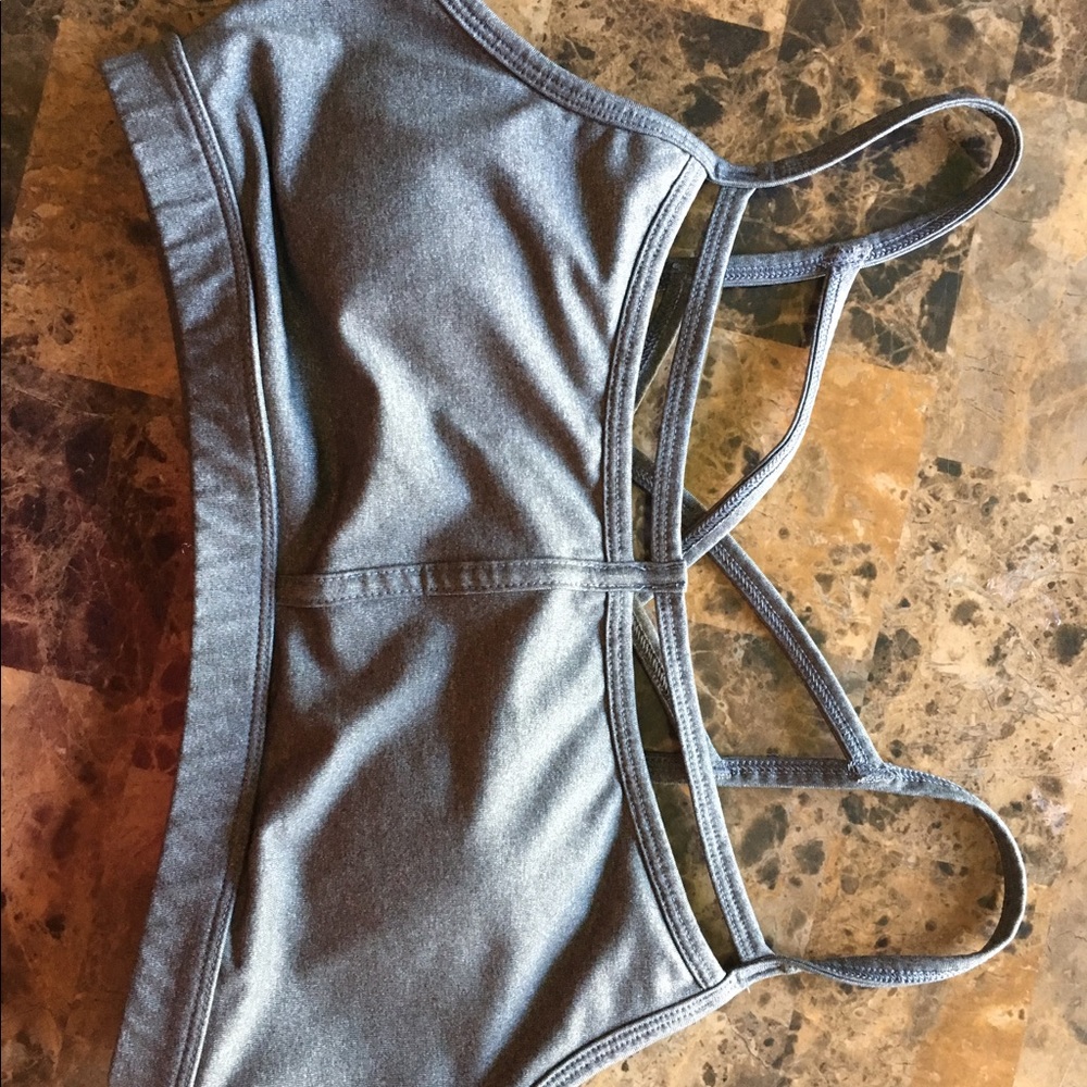 Super cute sports bralette!