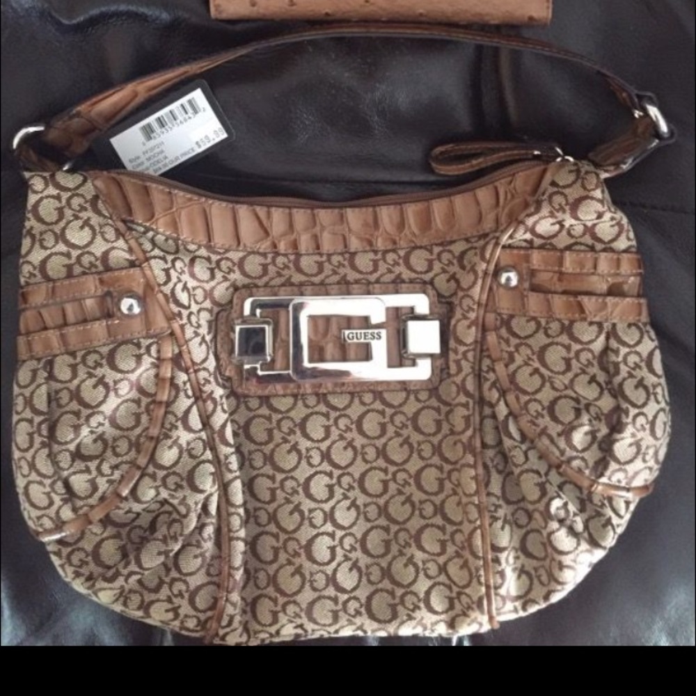Guess purse
