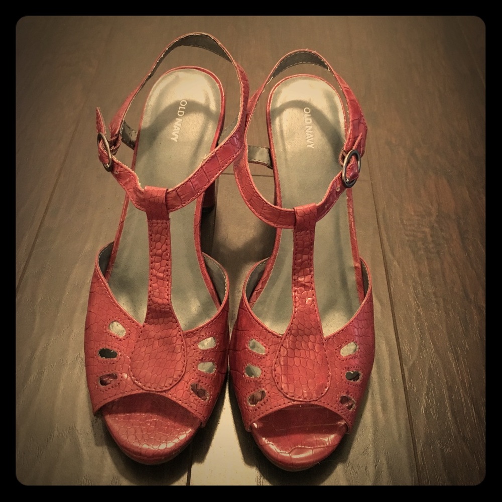 Purple heels/sandals