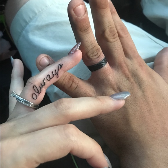 Meet your Posher, Whitney - Picture 2 of 4