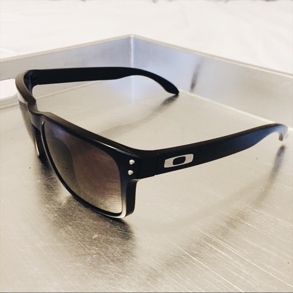 Oakley Holbrook sunglasses