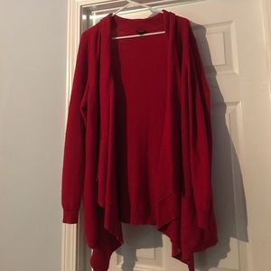 You need this snuggly sweater for Winter!