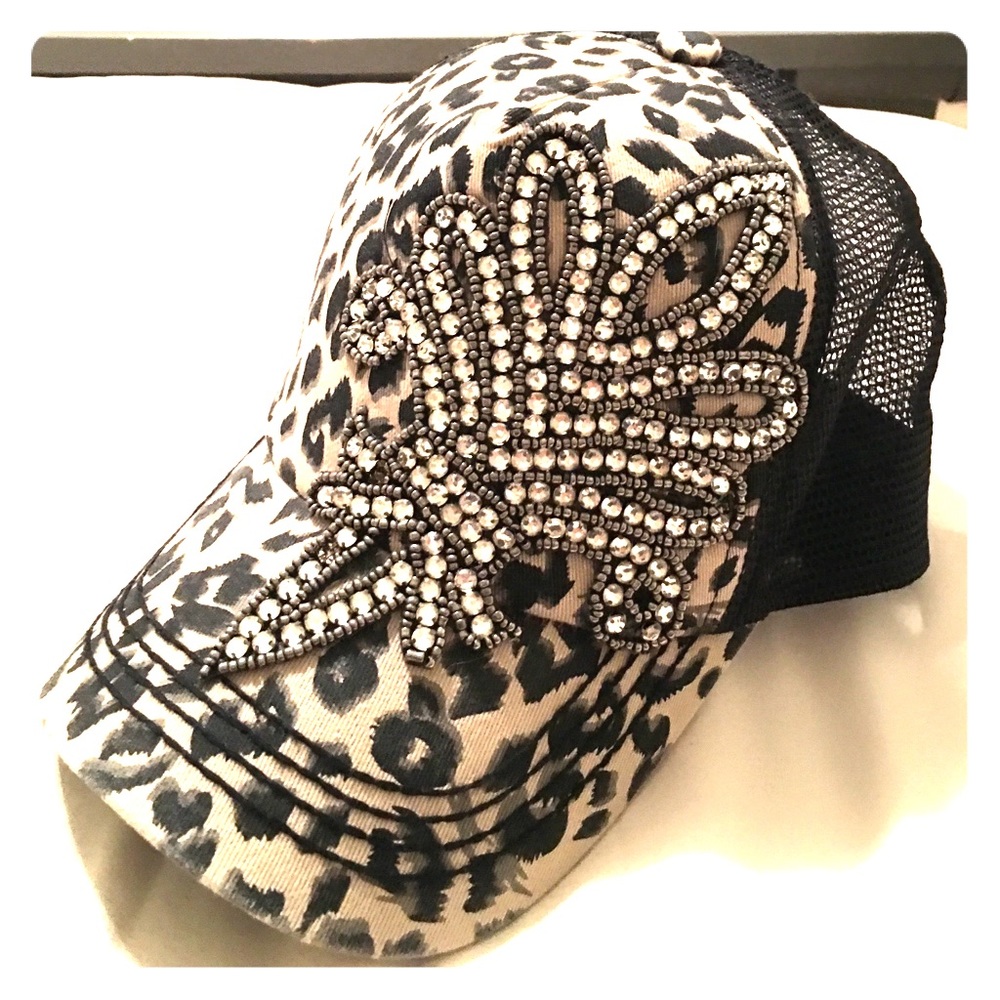 Women's Jeweled Fleur-de-lis leopard print hat