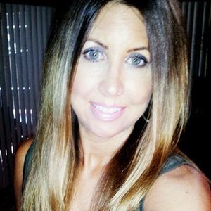 Meet your Posher, Danelle