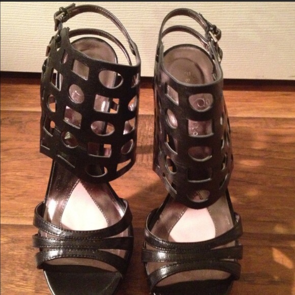 Paris Hilton black stilettos - Picture 2 of 4