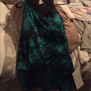 Work out lululemon tank