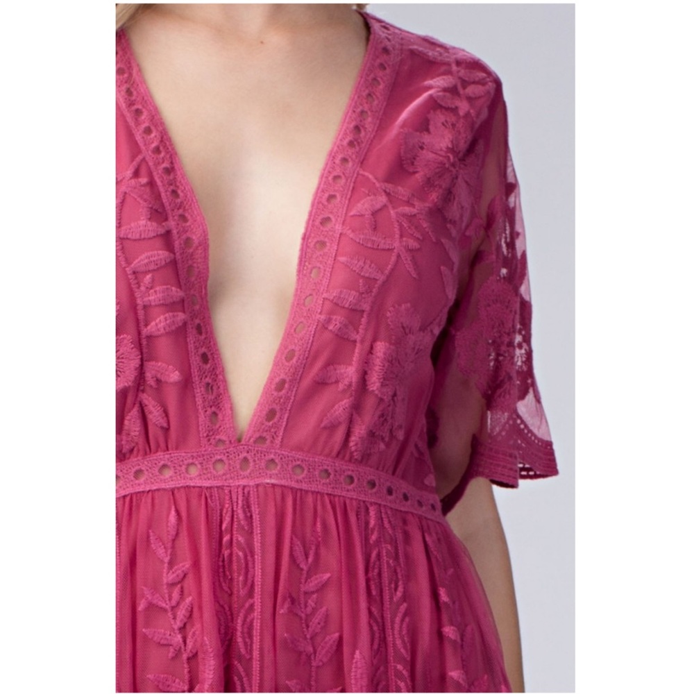 Santana Embroidered Lace Maxi Dress - Picture 2 of 8