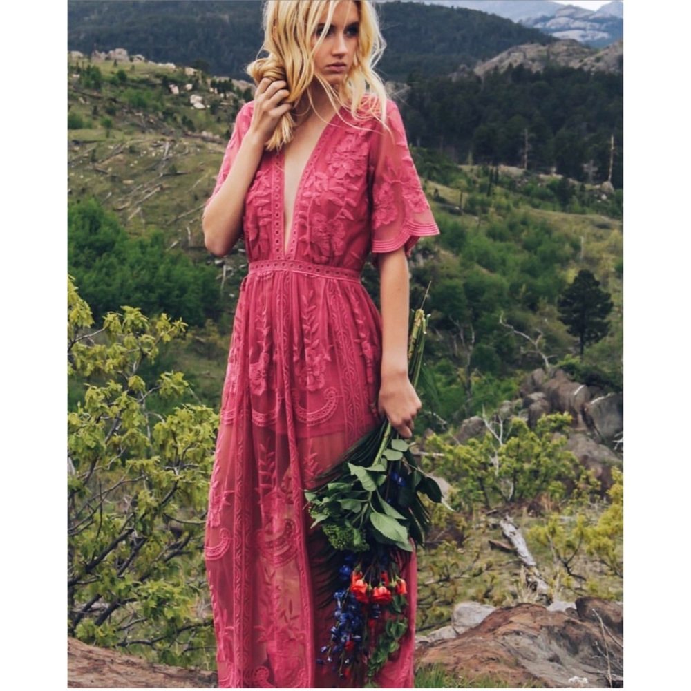 Santana Embroidered Lace Maxi Dress - Picture 8 of 8