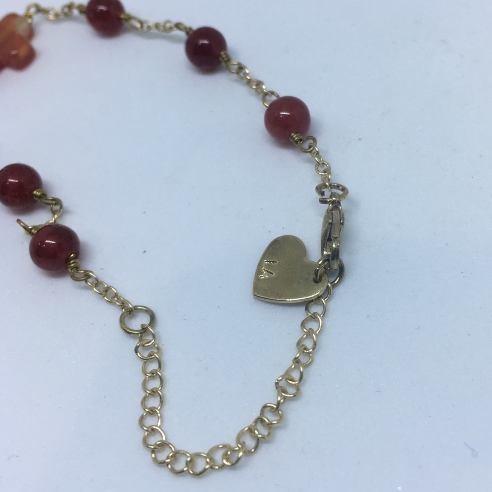 Brandy Melville carnelian Beaded cross bracelet - Picture 3 of 3