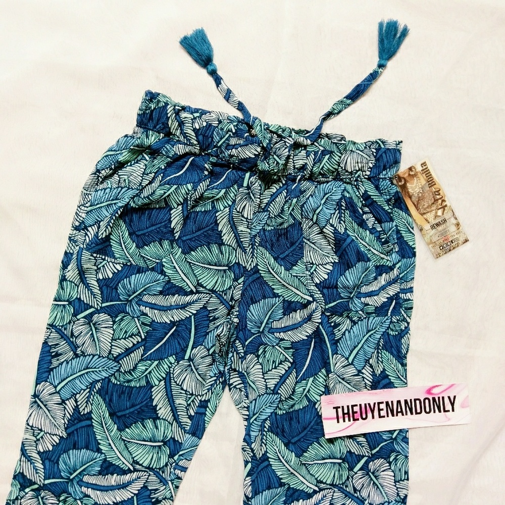 *1 HR SALE* NWT Tropical Palazzo Wide Legs Pant - Picture 6 of 6