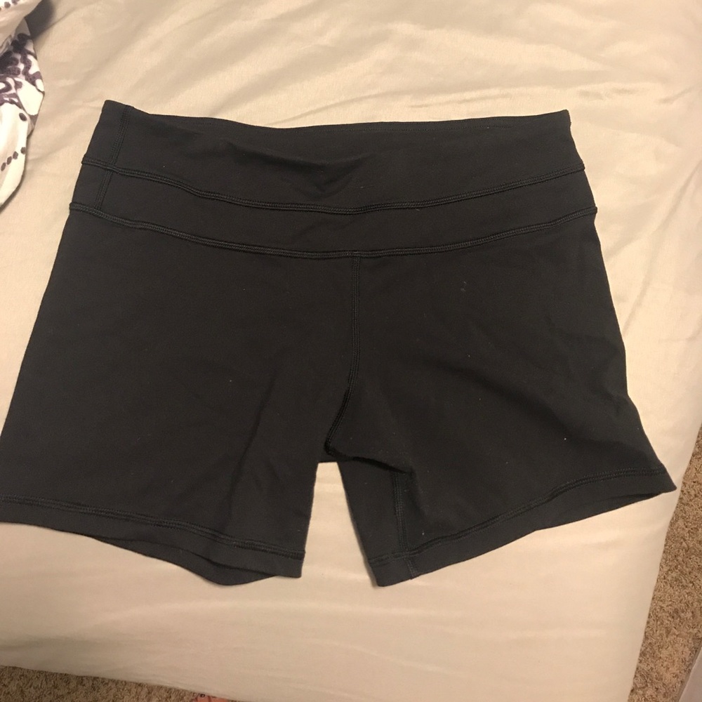 brand-new condition lululemon and spandex shorts!!