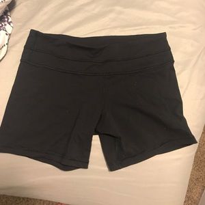 brand-new condition lululemon and spandex shorts!!