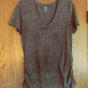 Old navy relaxed maternity t shirt