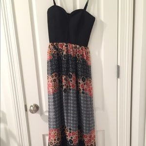 Miss Me Maxidress black bodice & floral skirt sz L