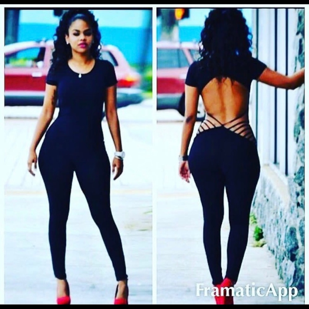 Lady body on jumpsuit