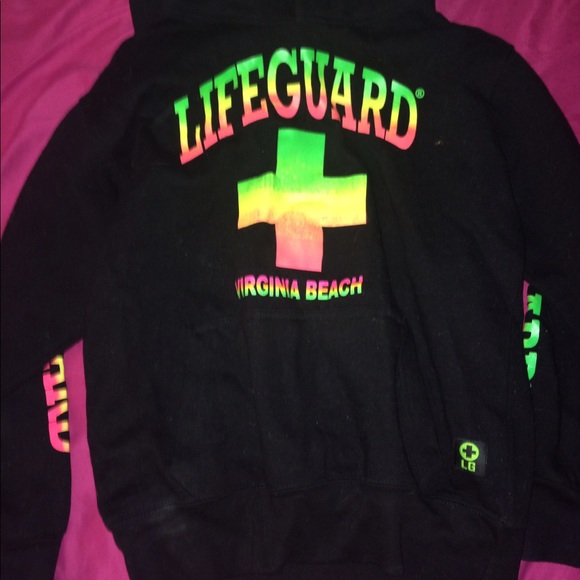 black lifeguard sweatshirt - Picture 1 of 2