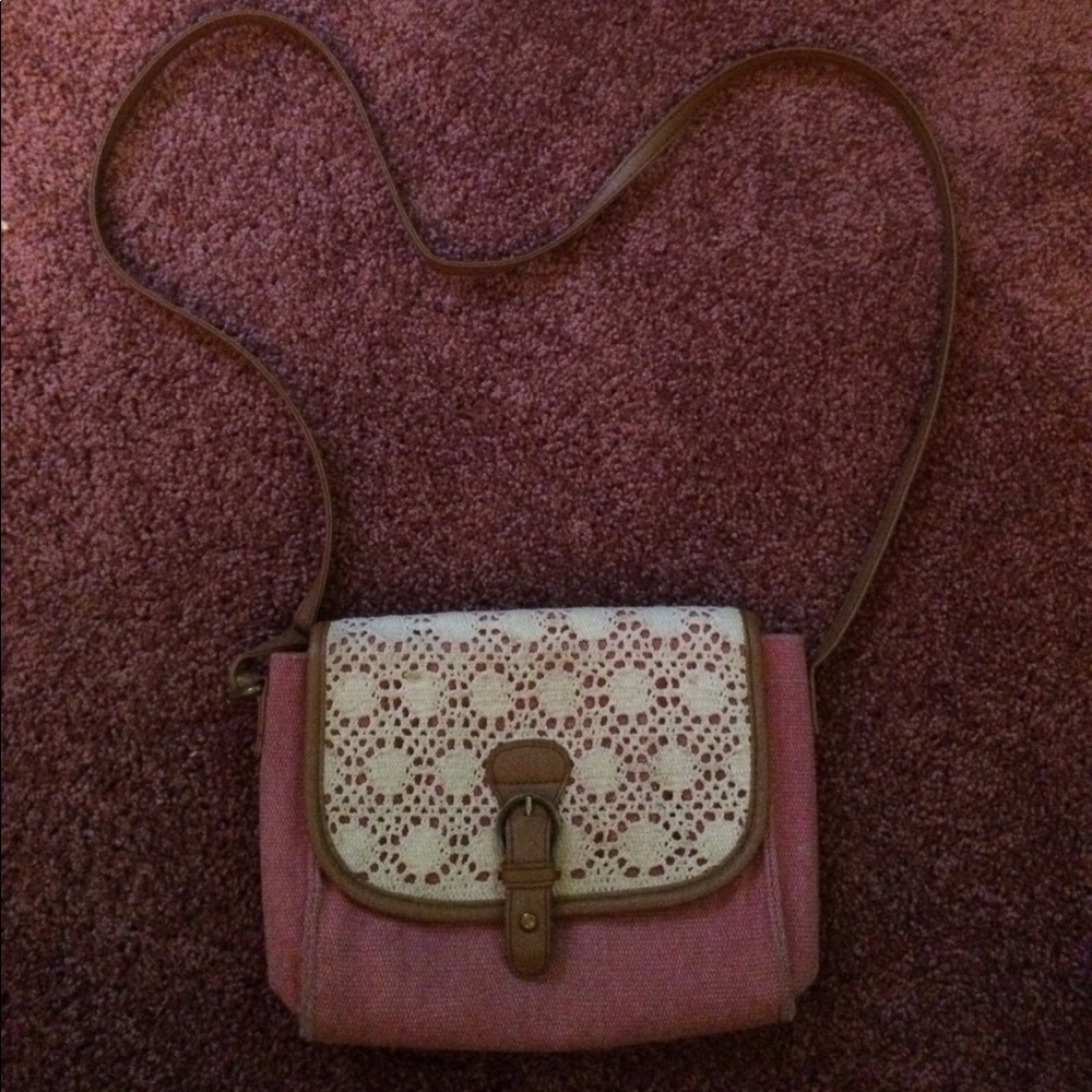 Pink side bag / purse with lacy pull over.