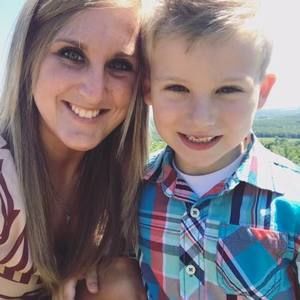 Meet your Posher, Tiffani