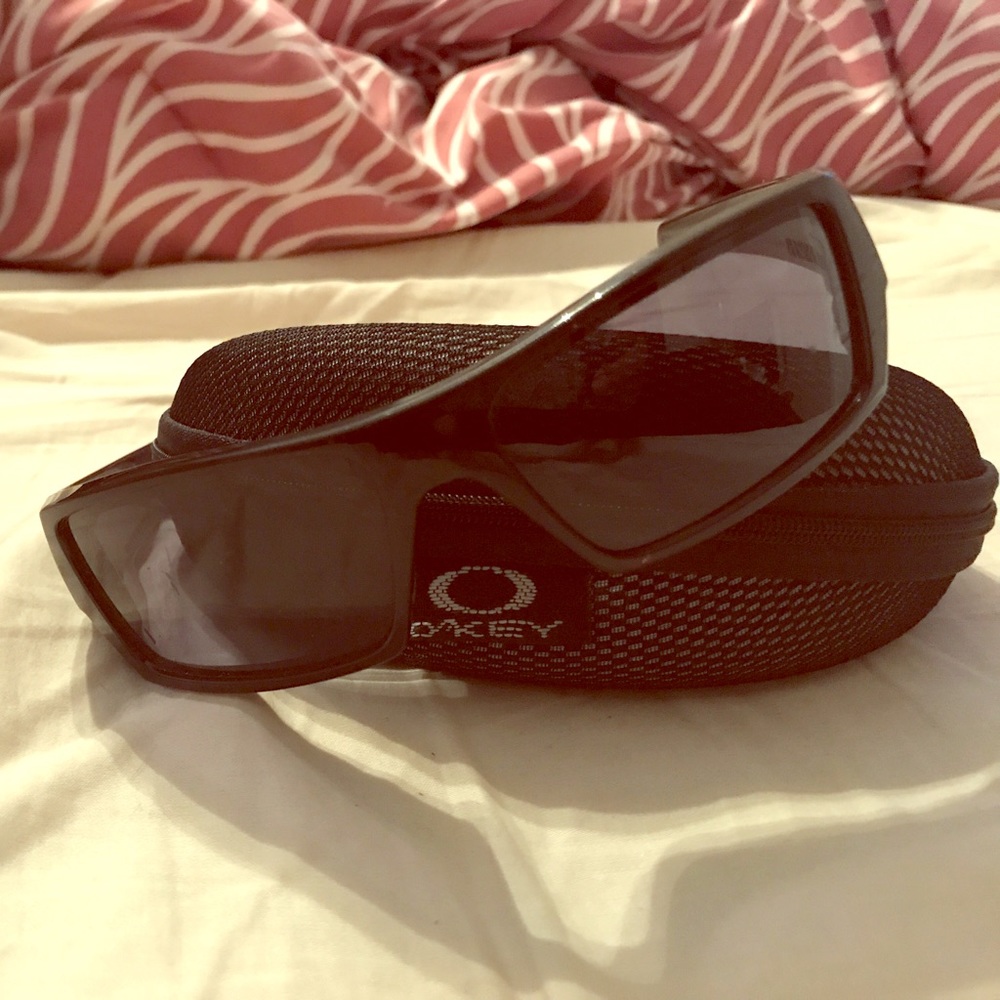 Men's black sunglasses