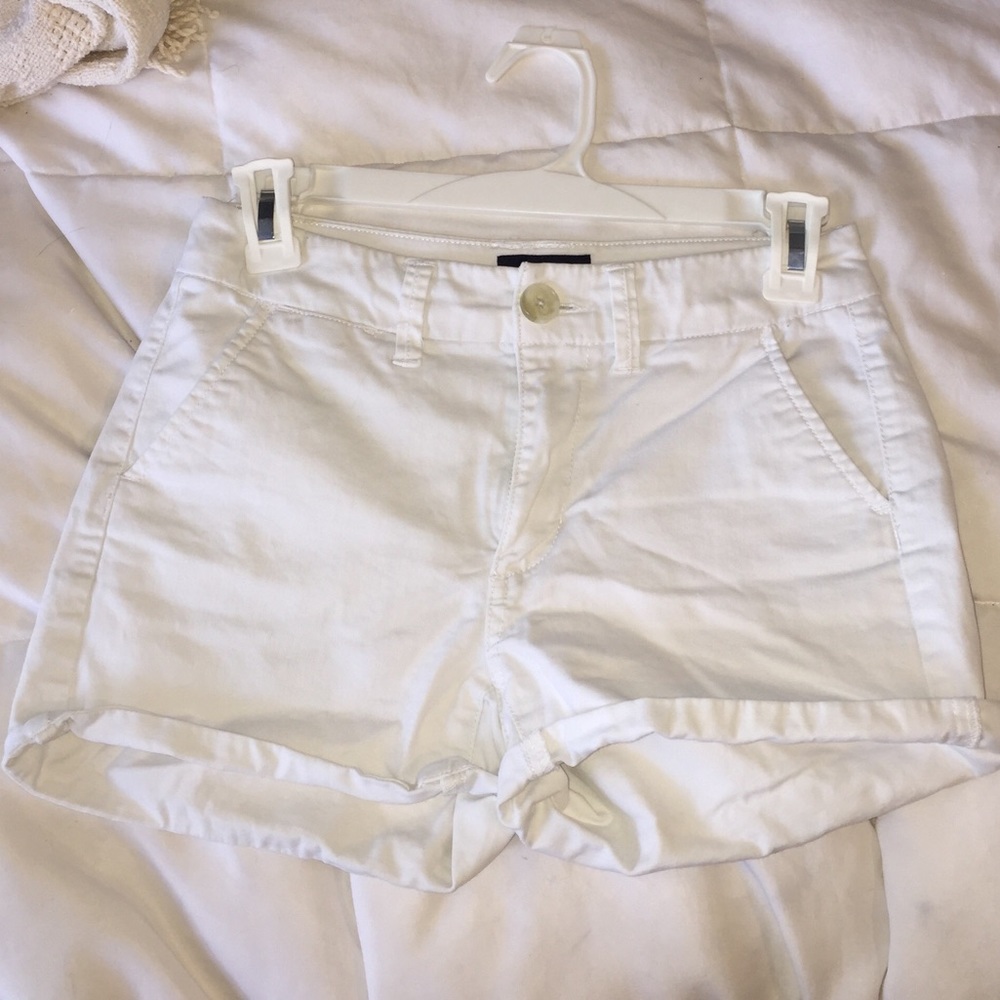 american eagle white shorts