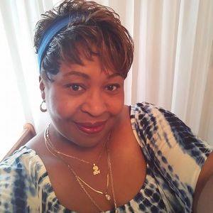 Meet your Posher, Lisandra