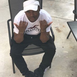 Meet your Posher, Jay