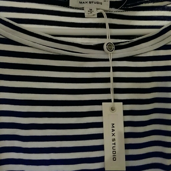 Women's short sleeved tee (NWT) - Picture 2 of 4