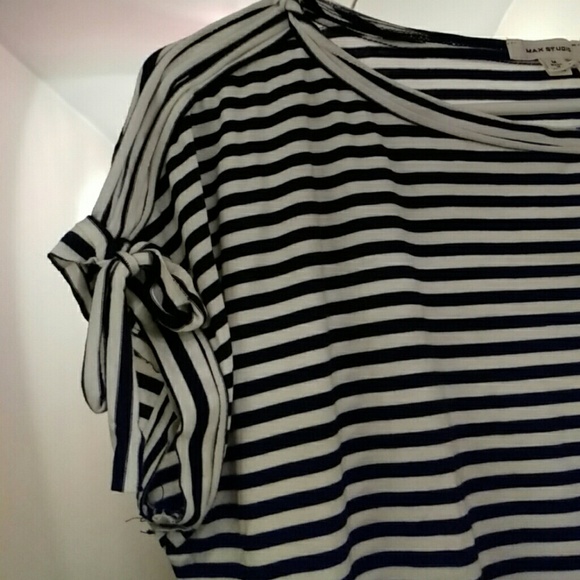 Women's short sleeved tee (NWT) - Picture 3 of 4