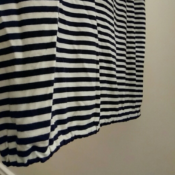 Women's short sleeved tee (NWT) - Picture 4 of 4