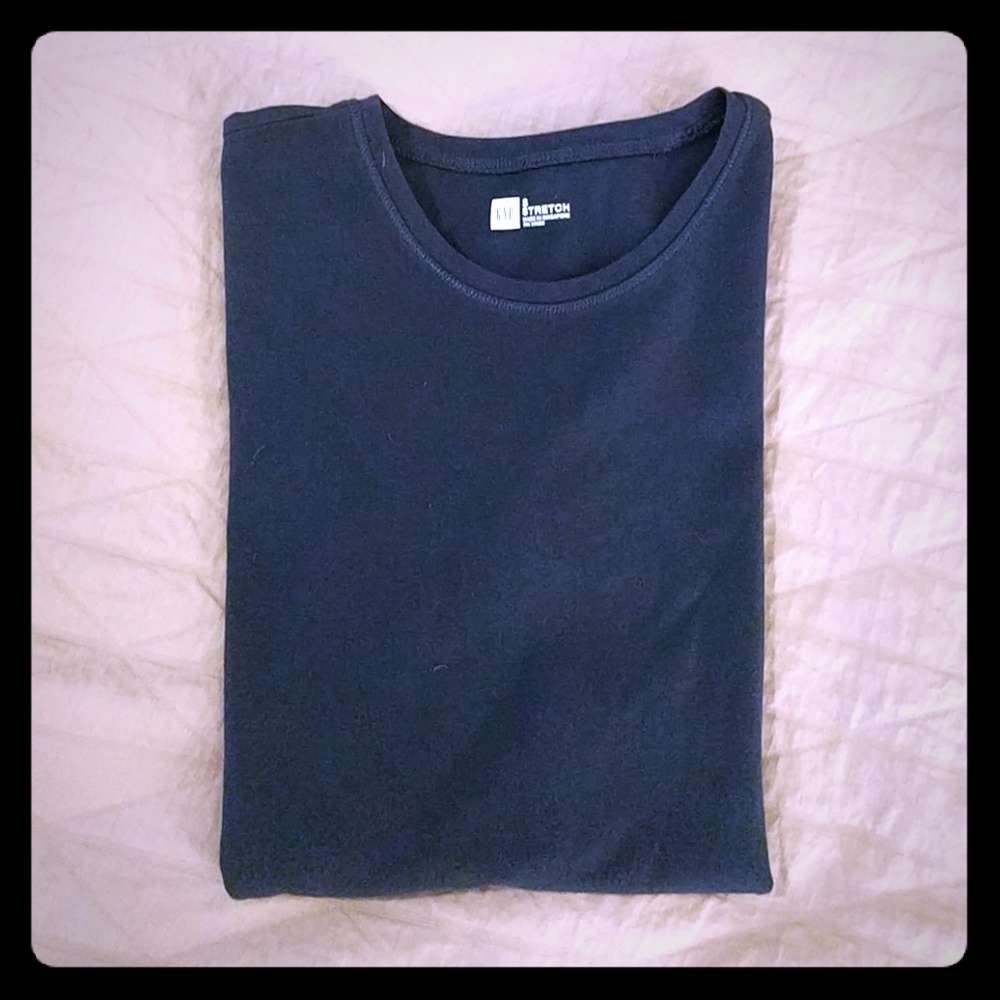 Gap Navy blue classic tee