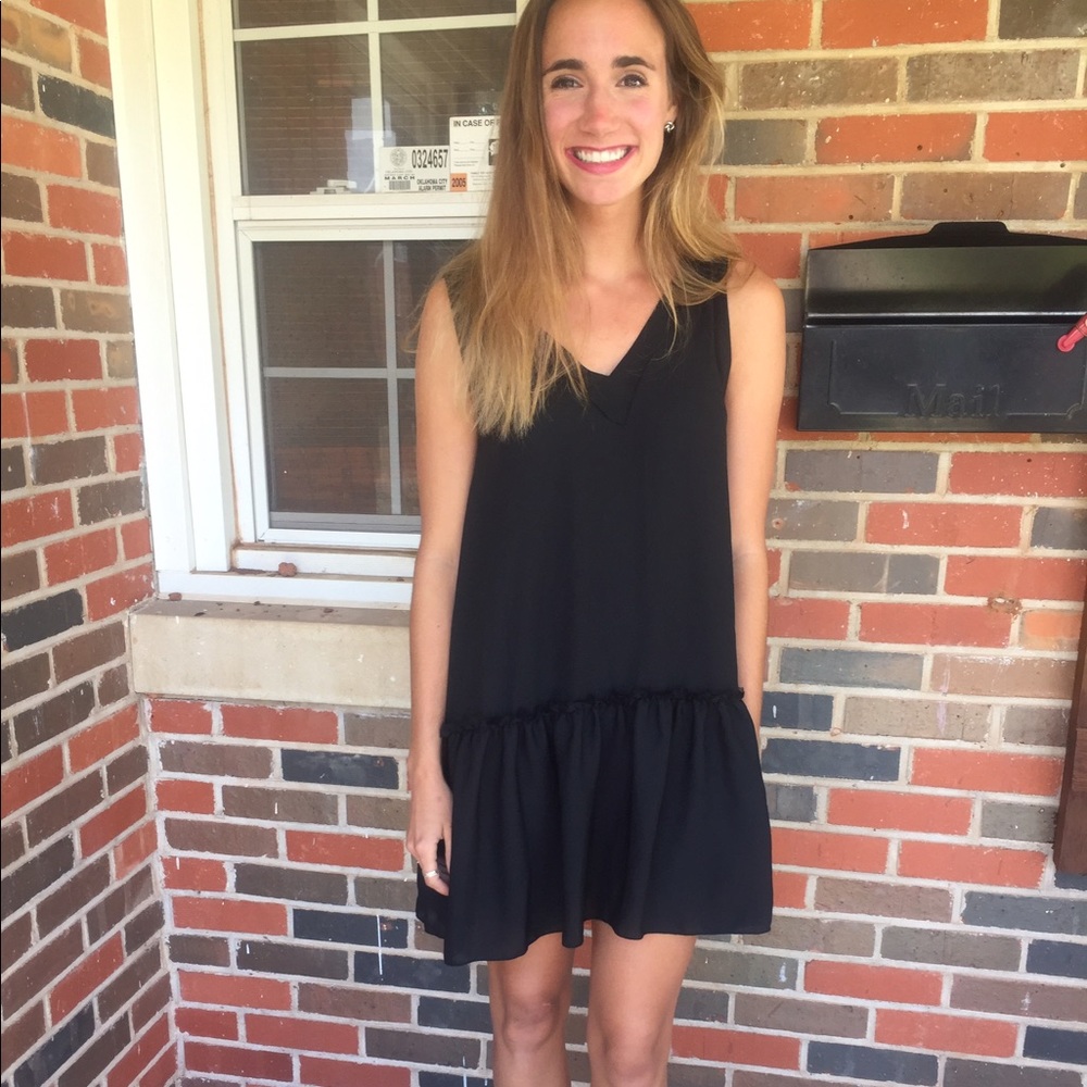Black short dress