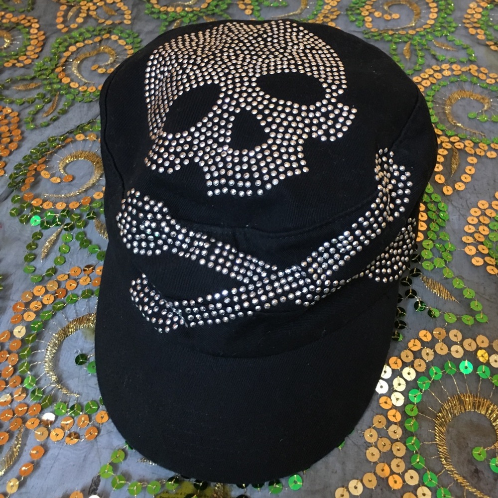 SKULL CAP