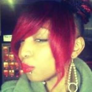 Meet your Posher, Neena