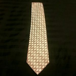 Geoffrey Bean silk tie