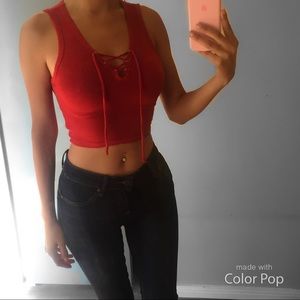 NWOT/ Lace up crop top