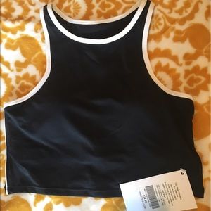 Fabletics black crop/sports bra S💞