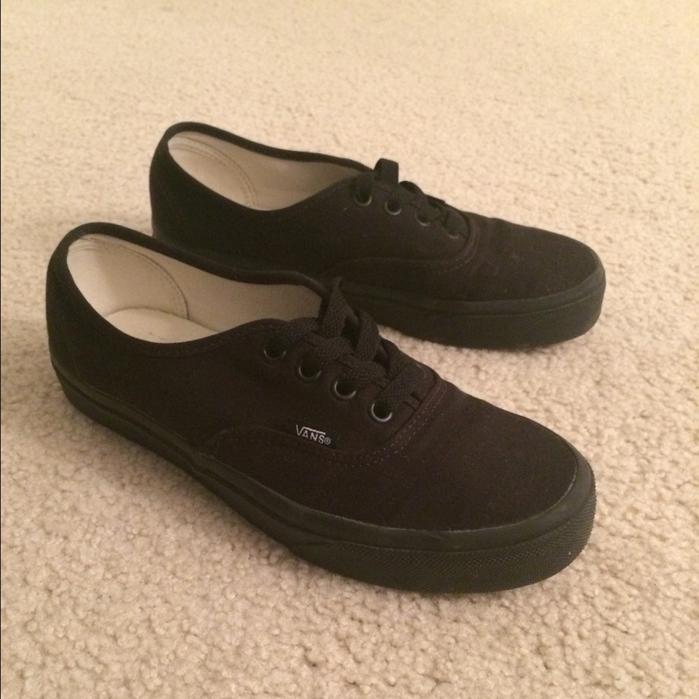 Vans ALL Black lace up size W7 or M5.5