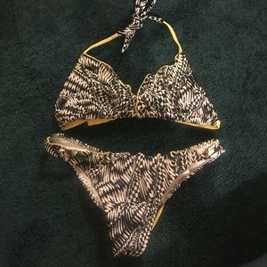B Swim bikini